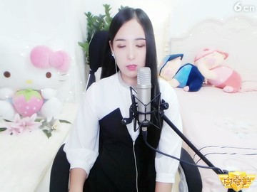 偷笑