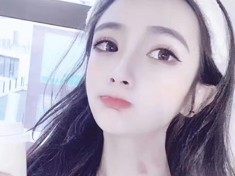兔💞14号拍卖的主播海报