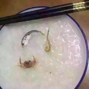 花无缺少钱