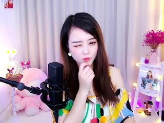 @，、@一样的天空的主播照片