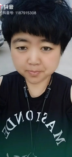 改变发型浪一下