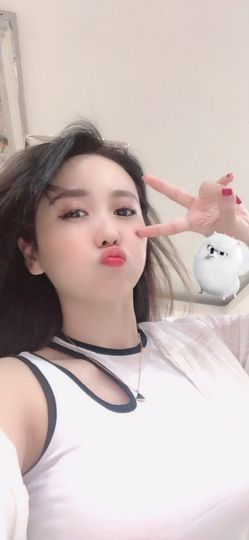 魅丽晴儿主播照片