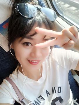 💋金城欢欢出门休息主播照片