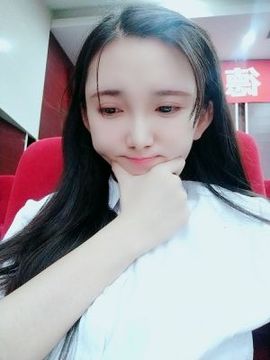小样咡🕊主播照片