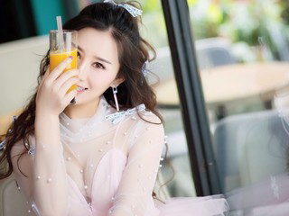 鬼首之龙吻的主播照片