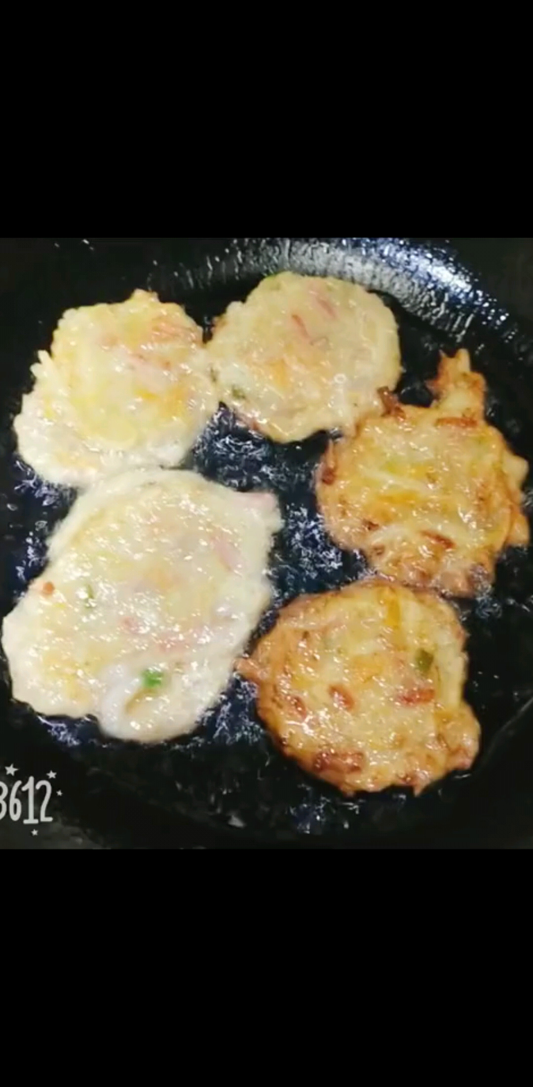 感觉粥不够吃 做点饼凑