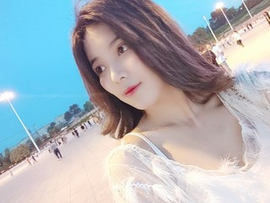 本人戒烟戒酒不戒色主播照片