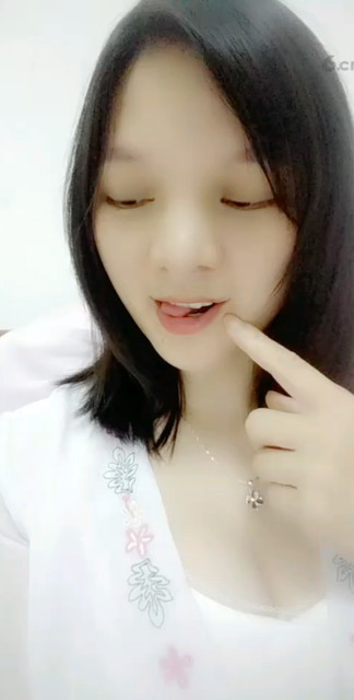 对面帅哥看过来你是姐的菜