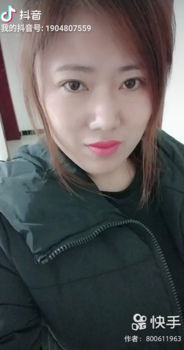 冬天里的白玫瑰