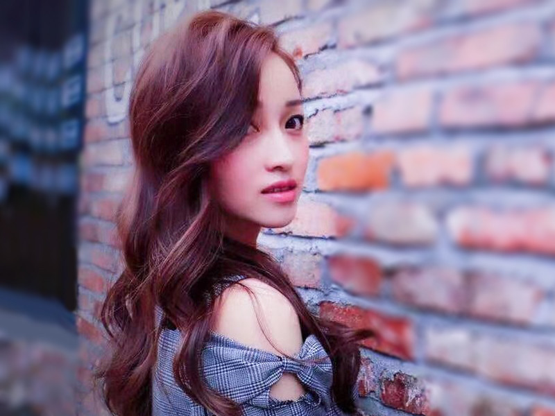 美少女_念念的主播海报