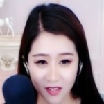 采蘑菇的小姑娘：