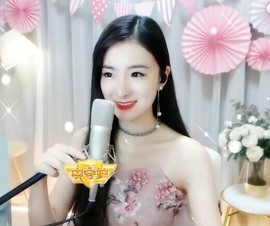 右手还是那个右手！！主播照片
