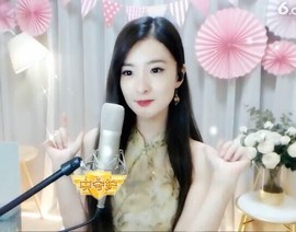 右手还是那个右手！！主播照片