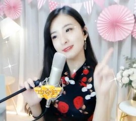右手还是那个右手！！主播照片