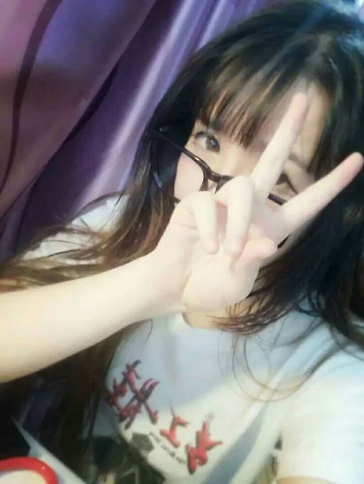 可爱的幼木小姐姐🌸主播照片