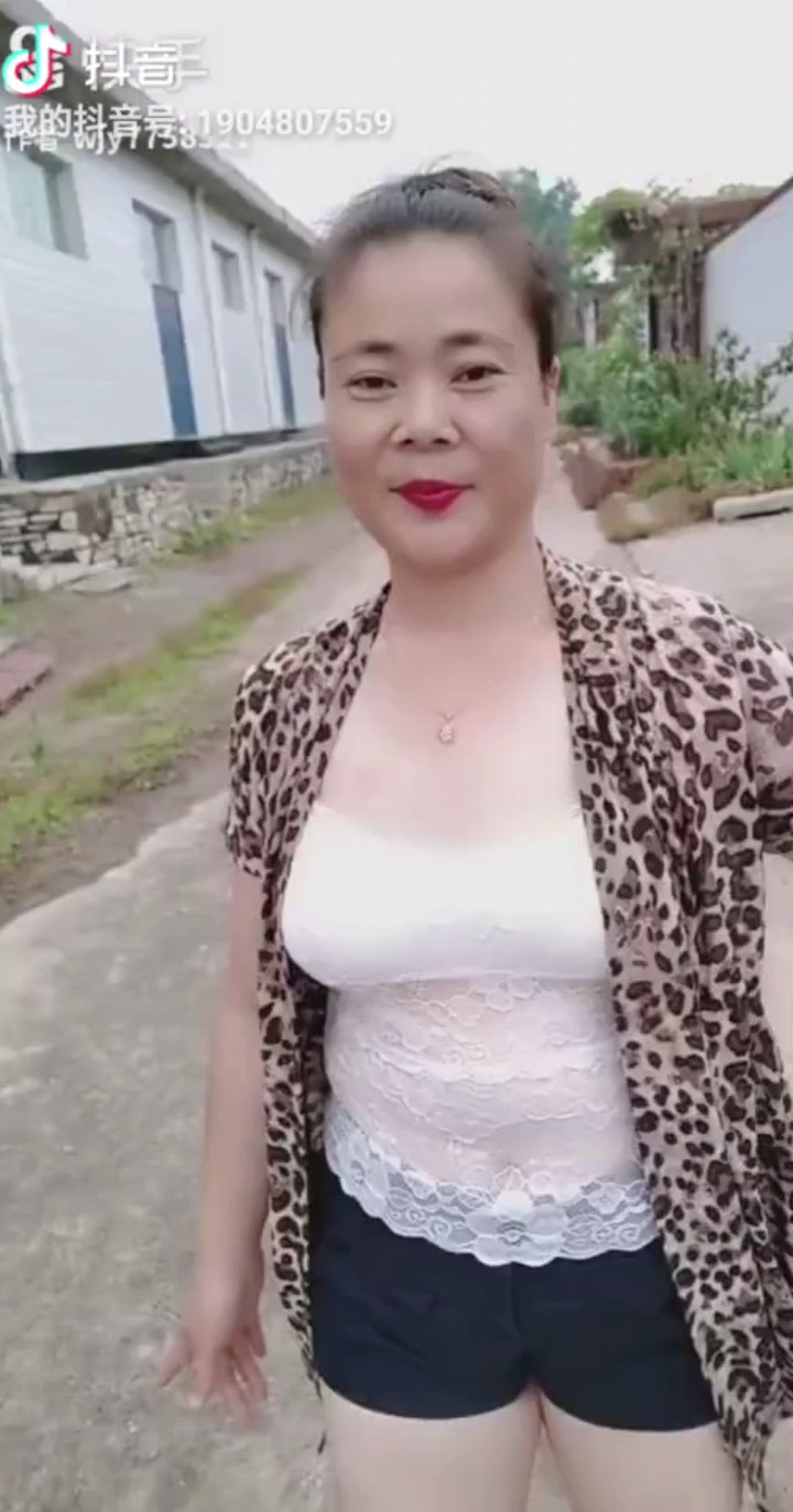 姑娘跟我走