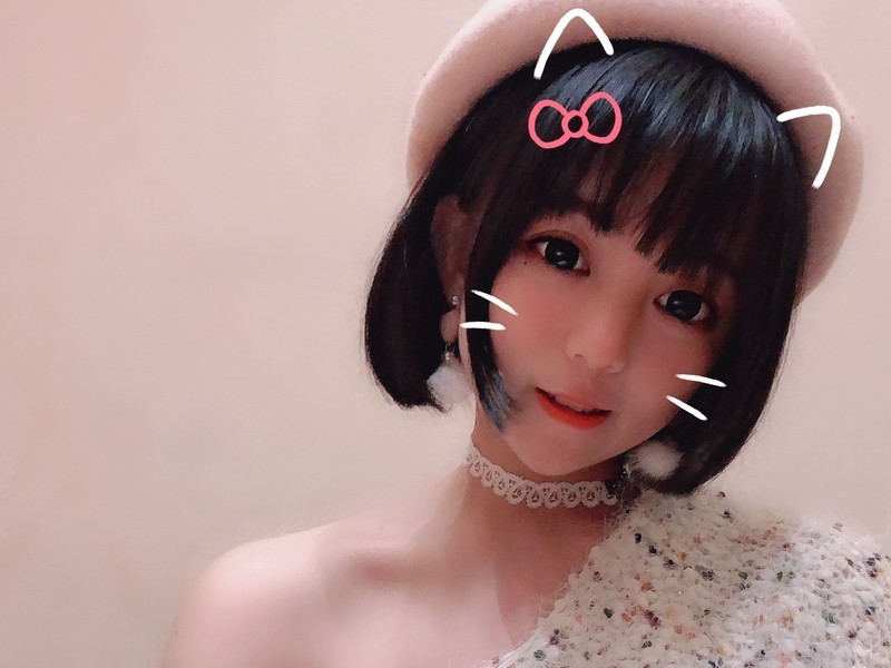 有希子姐姐的主播海报
