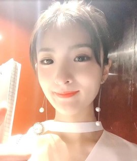 右手还是那个右手！！主播照片