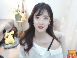 黄山赏景主播照片