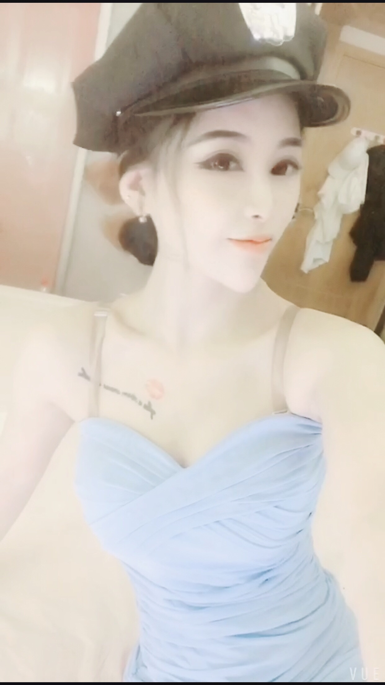 丫頭想升冠的主播照片