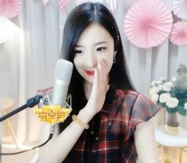 右手还是那个右手！！主播照片