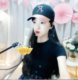 右手还是那个右手！！主播照片