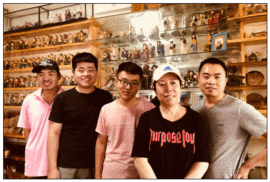 魏君丽雕像艺术主播照片