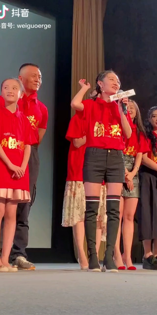 10月18日，让我们一起来观看