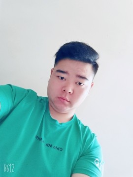 吊丝三万只求你娶我…主播照片