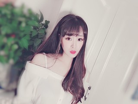 快乐，小雨主播照片
