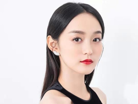 ✨可可💕找专一海报