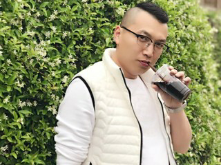 👉挚爱炜家白羊👈的主播照片