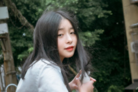 朝朝暂停播主播照片