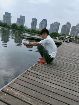 《离九天》主播照片