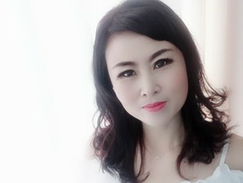 红叶🍁🍂🌺主播照片