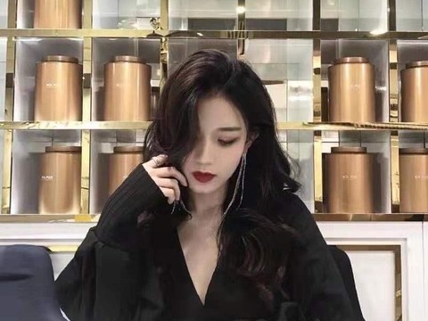 十一💕海报