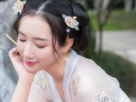 秋水明x主播照片