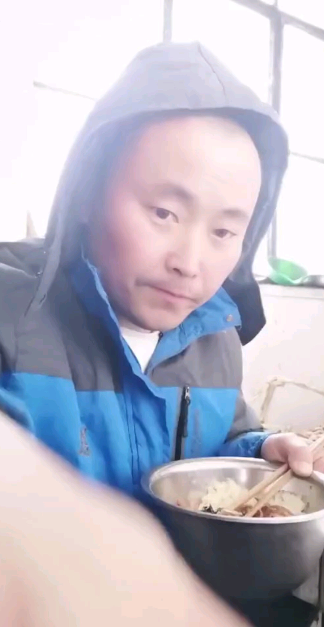 饿！饿！饿！