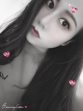 幺妹李玲儿主播照片