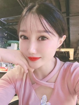 佳怡ル♡主播照片