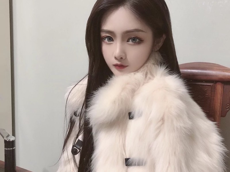 粥粥小蛮腰的主播海报