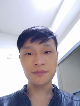 暐小生主播照片