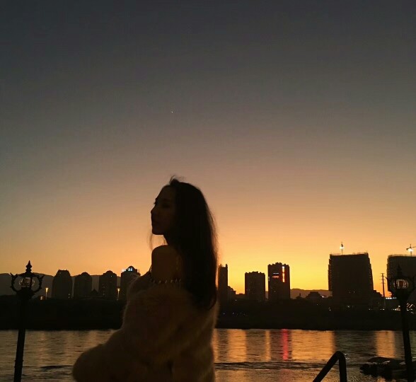 hgffgjugb的主播照片