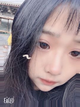 蒽20，主播照片
