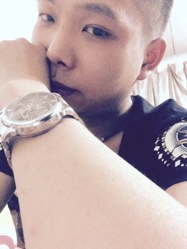 往事犹如一首旋律主播照片