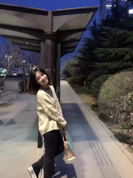 放羊的女娃主播照片