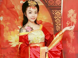 游泳的明太鱼主播照片