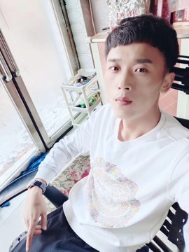 陌生人LDH主播照片