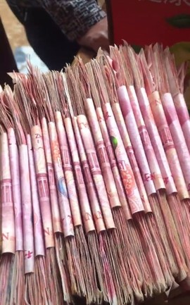 哦豁！币没了主播照片