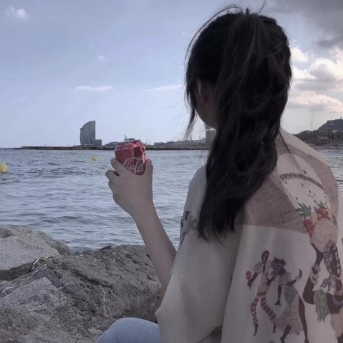 温柔的小鱼鱼主播照片